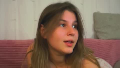 Kira online show from October 15, 7:52 am