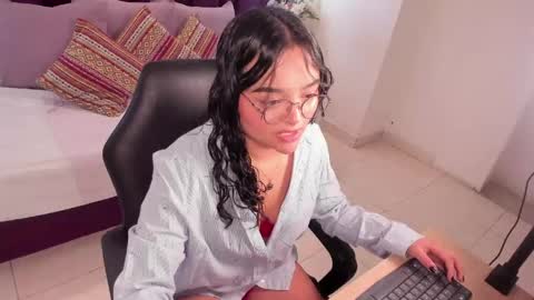 kirdamoon online show from June 4, 11:49 am
