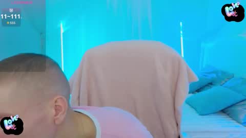    online show from October 16, 9:21 am