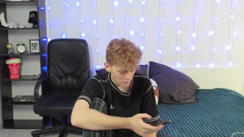 Kirill and Andrey online show from December 5, 12:55 pm