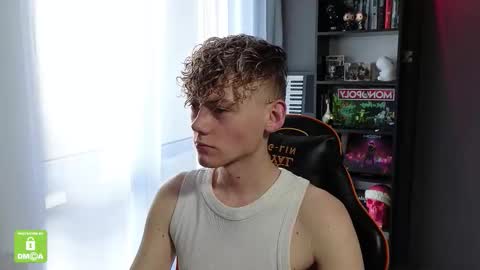 Kirill and Andrey online show from October 28, 10:08 am