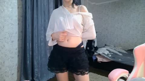 Nicole online show from October 9, 6:28 pm