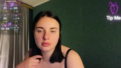 Kira online show from April 5, 8:06 pm