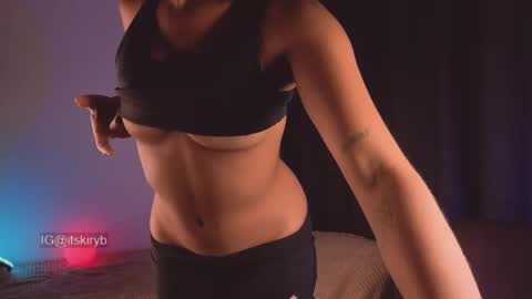 See you in a few minutes today December 1st. online show from November 15, 1:25 am