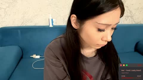 Snapshot of kishagray chatting on March 6, 12:01 pm Hina online show from March 6, 12:01 pm