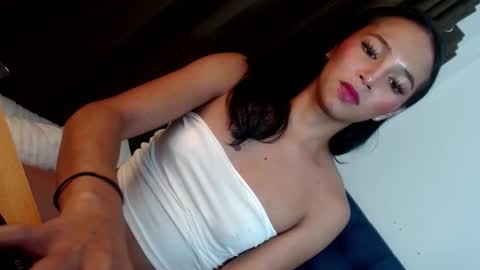 kishayang23 online show from October 21, 9:32 am