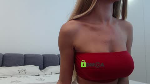 Alexandra online show from December 6, 5:33 pm