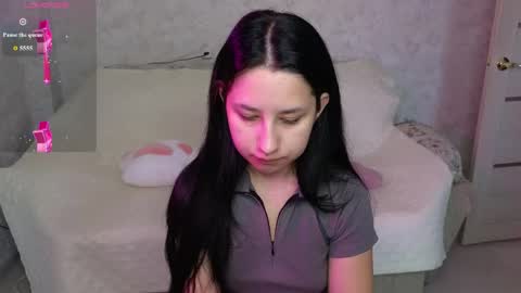 Hot Eva online show from May 18, 4:18 am