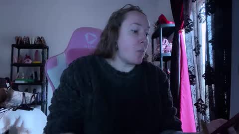 kissica online show from March 5, 8:32 am