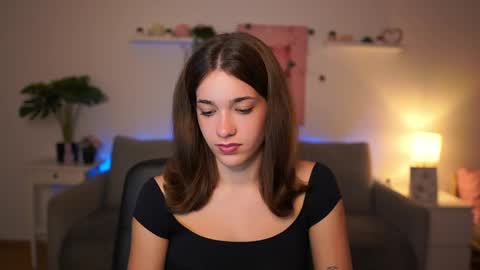 Sisi online show from October 21, 1:12 pm