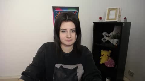 kissleoxx online show from October 11, 12:15 pm