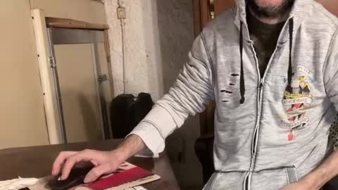 Snapshot of kissofbanned1983 chatting on January 16, 9:57 am kissofbanned1983 online show from January 16, 9:57 am