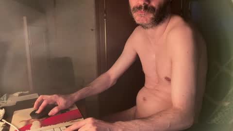 kissofbanned1983 online show from May 3, 6:14 pm
