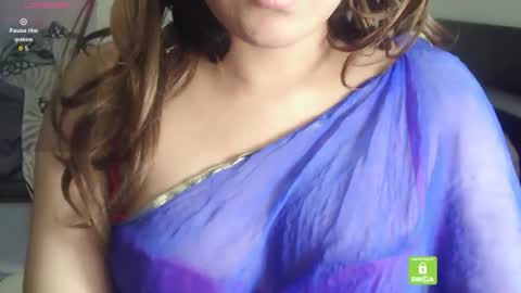 J online show from February 22, 7:23 pm