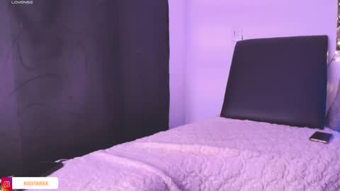 Helena and Brad online show from February 3, 6:22 am