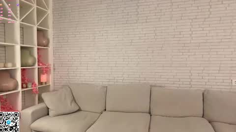 Tessa online show from May 14, 2:29 am