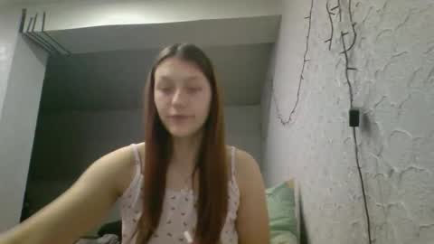 kiti_kitiss online show from March 6, 4:25 pm