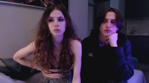 Snapshot of kitkatsweetspot chatting on February 23, 3:31 pm kitkatsweetspot online show from February 23, 3:31 pm