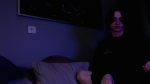 Snapshot of kitkatsweetspot chatting on February 24, 5:33 pm kitkatsweetspot online show from February 24, 5:33 pm