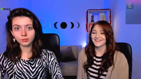 kitniss online show from March 18, 8:23 pm