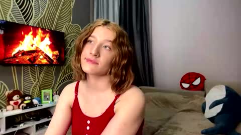 Snapshot of kitostrum chatting on March 21, 1:48 pm Tanesha online show from March 21, 1:48 pm