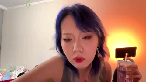 Snapshot of kitsunevel chatting on February 17, 11:29 am Kit online show from February 17, 11:29 am