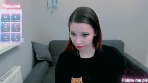 Snapshot of kitten_alisa chatting on June 7, 6:11 pm Alissa online show from June 7, 6:11 pm