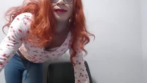 Snapshot of kittencrown chatting on February 27, 8:09 pm bambi online show from February 27, 8:09 pm