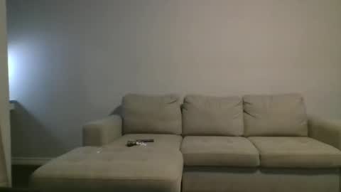 Snapshot of kittencrown chatting on March 28, 5:07 am bambi online show from March 28, 5:07 am