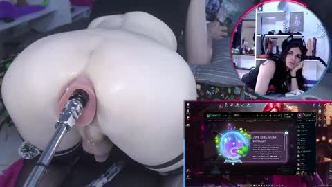 Snapshot of kittendark chatting on April 15, 5:09 pm Gothic Kitten online show from April 15, 5:09 pm