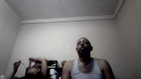 Snapshot of kittendiva42 chatting on April 10, 1:33 am kittendiva42 online show from April 10, 1:33 am
