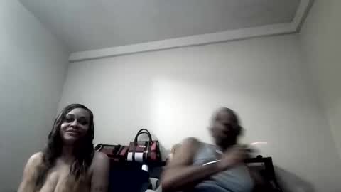 Snapshot of kittendiva42 chatting on April 16, 2:01 am kittendiva42 online show from April 16, 2:01 am