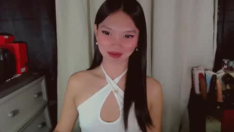 KITTY online show from May 5, 9:45 pm