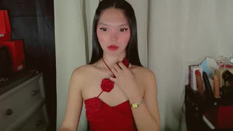 KITTY online show from May 20, 9:43 pm