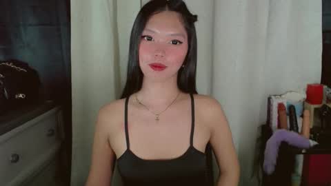 Snapshot of kitteylovesyou chatting on June 11, 2:53 am KITTY online show from June 11, 2:53 am