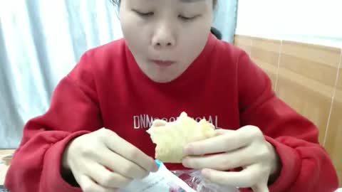 kitti_baby2x online show from November 27, 1:51 am