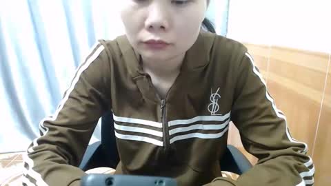 kitti_baby2x online show from December 23, 1:03 am