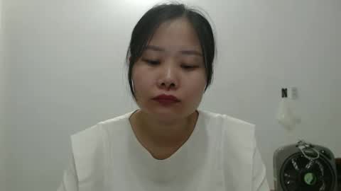 kitti_baby2x online show from March 30, 1:01 pm