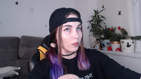 Veronica online show from October 28, 5:26 pm