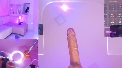 Eva  online show from January 9, 9:05 pm