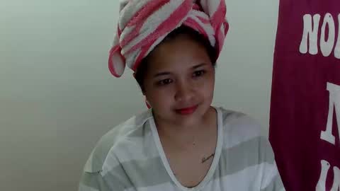 Snapshot of kittlyn chatting on November 8, 11:54 am kittlyn online show from November 8, 11:54 am