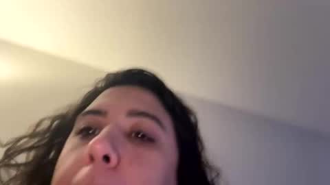 kitty3202 online show from October 13, 12:38 pm