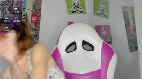  KITTY online show from February 8, 8:53 pm