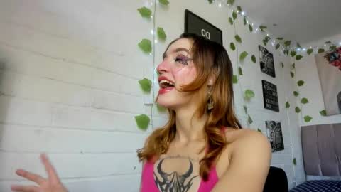  KITTY online show from December 4, 7:55 pm