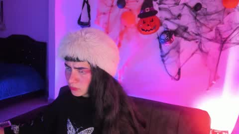 Snapshot of kitty__chs chatting on November 11, 1:55 pm kitty__chs online show from November 11, 1:55 pm