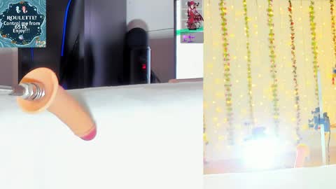 Kitty online show from May 11, 10:10 am