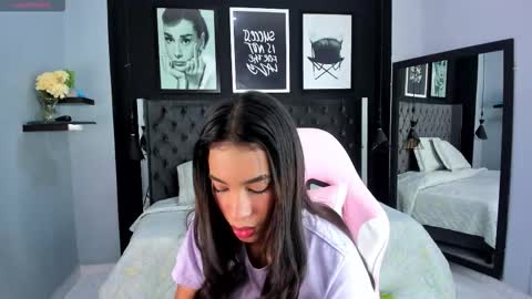 Kitty online show from October 2, 10:22 am