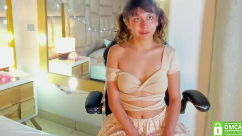 Emma online show from December 16, 7:15 am