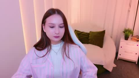 kitty_fors online show from May 9, 12:32 pm