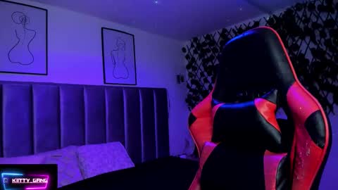 Camila online show from February 3, 2:10 am